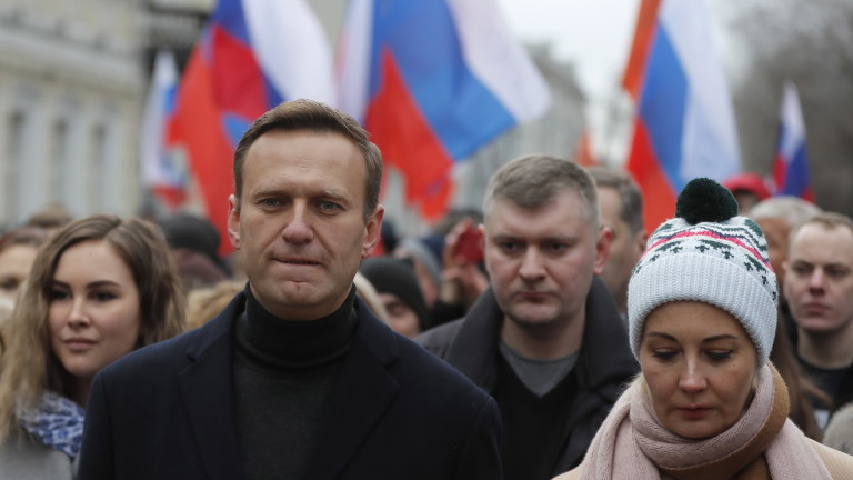 Русия пуска Навални за лечение в Германия