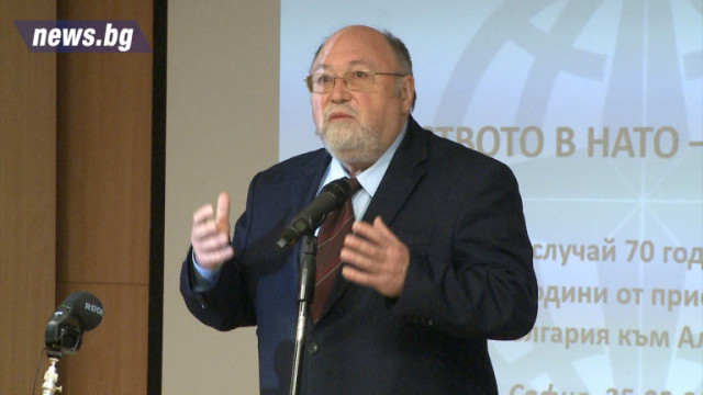 Александър Йорданов: Нова Конституция е необходима