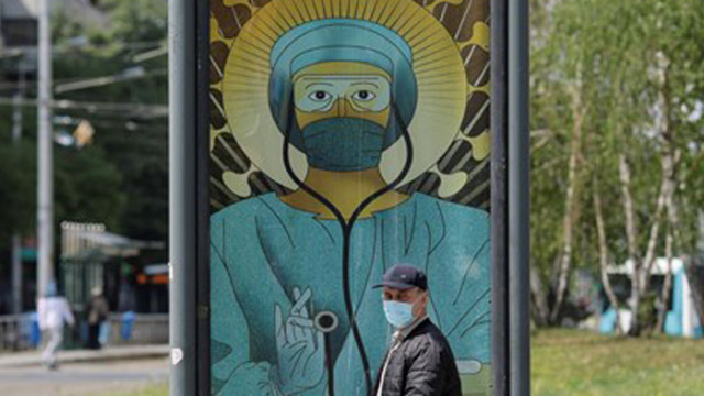 Рекорден брой пациенти с COVID-19 в тежко състояние в Румъния