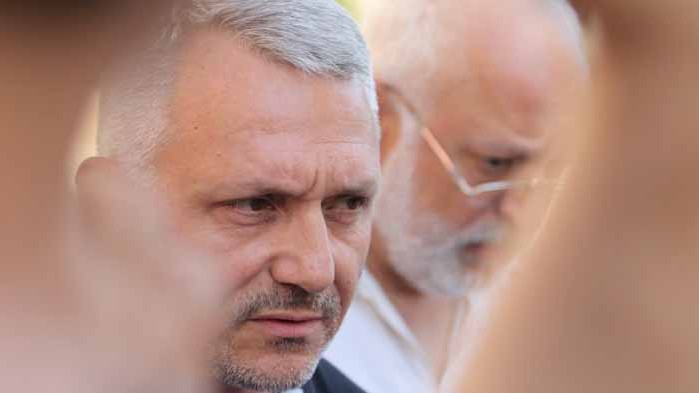 Как адв. Хаджигенов става причина за отлагане на наказателно дело?