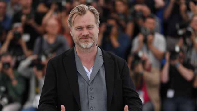 Холивуд вижда в новия филм на Нолан спасител на кината