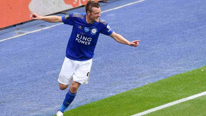 Варди остава в Лестър до 2023