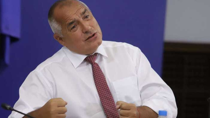 Какво стои зад снимката на Борисов с „юмрука“? (ВИДЕО)