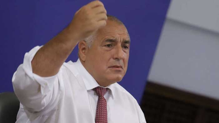 Какво стои зад снимката на Борисов с „юмрука“? (ВИДЕО)