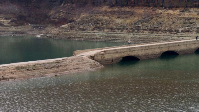 Повторна проверка за изтичането на отпадни води край язовир Цонево