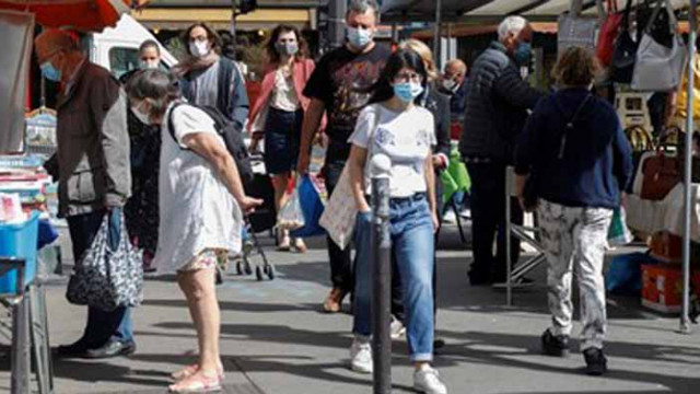 За 24 часа заразените с COVID-19 във Франция са се увеличили с над 5400