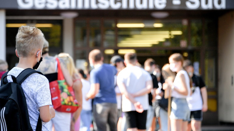 Германия проиграва успехите си в битката с коронавируса