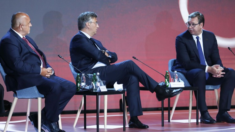 Борисов притеснен, че все още няма ваксина срещу COVID-19