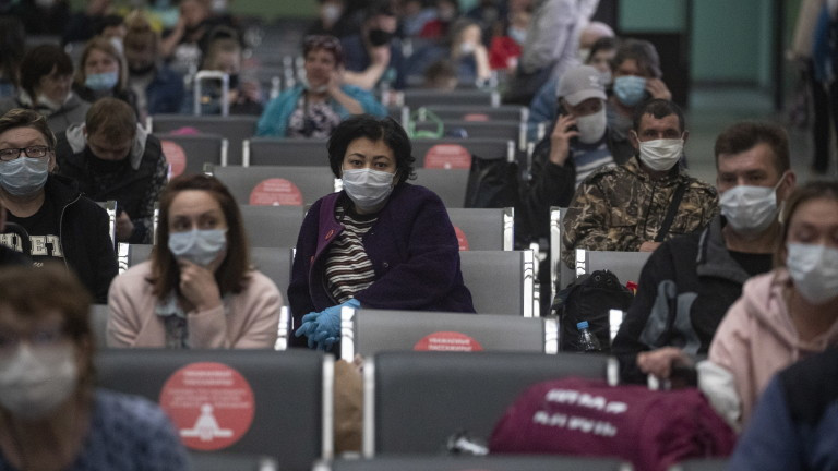 1 680 починали от коронавирус в Русия за април