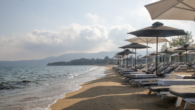 Държавата, общините и бизнесът трябвало да работят ръка за ръка за успешен летен сезон