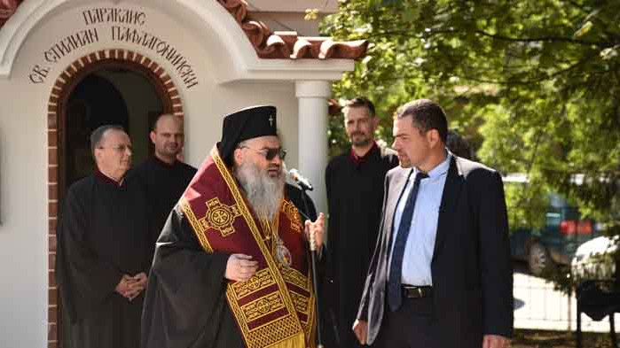 Варненската АГ болница с нов, външен асансьор и параклис (ВИДЕО)