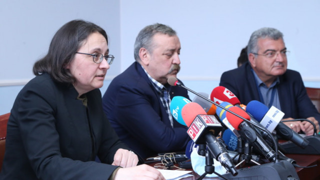 МЗ: Сгрешихме данните за коронавируса