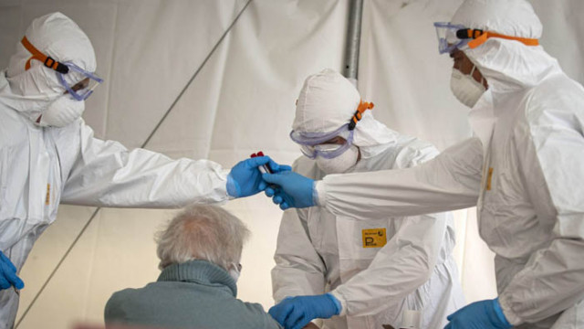 Столетница победи коронавируса с шампанско