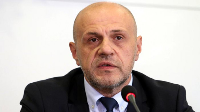 Дончев: Дори в режим на откровен разговор такива неща не се говорят от министър