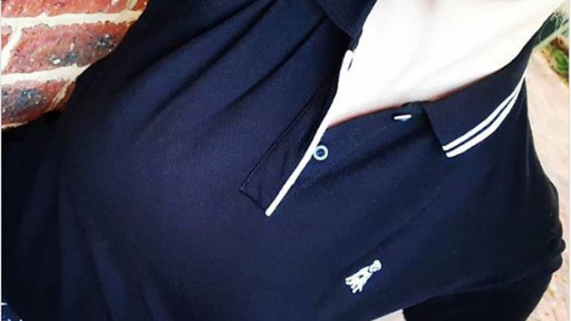 Логата на дрехите и защо винаги са от лявата страна