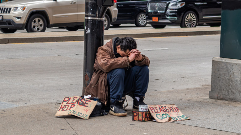 Защо безработицата все още е трагично тежка?