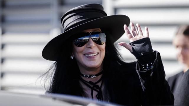 Вижте как изглежда майката на Шер