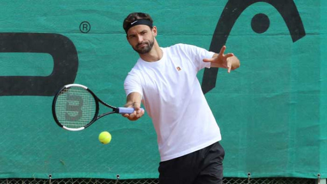 Григор Димитров се завърна у дома