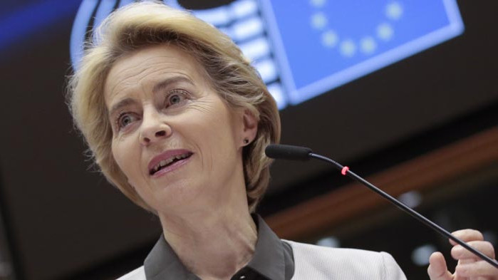 Фон дер Лайен: Богатите да споделят с бедните ваксината срещу COVID-19