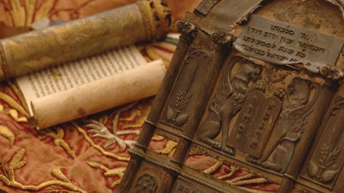 "Шалом" с дарение за Комплекса за социални услуги за деца и младежи