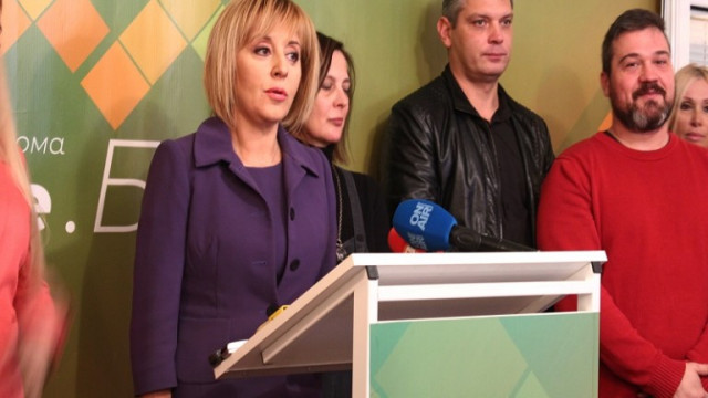 Манолова: Борисов да спре законови промени за КЕВР