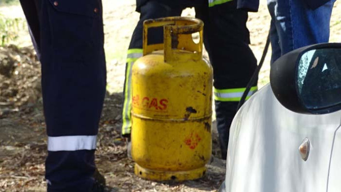 Газова бутилка се е взривила в дюнерджийница в София