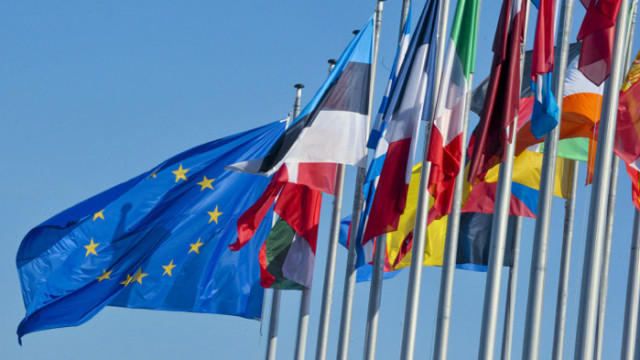Европарламентът подкрепи Барние в преговорите с Великобритания