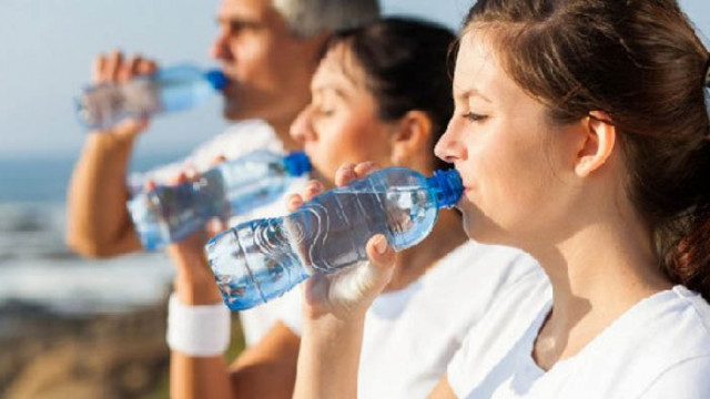 Какво се случва с тялото ни, ако въобще не пием вода