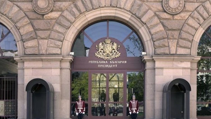 Доказателства за търговия с влияние в президентството: Бобоков „назначавал“ посланици