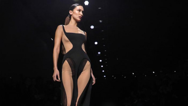 Бела Хадид лице на банските на Келвин Клайн