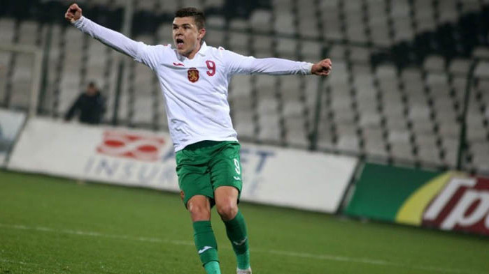 ЦСКА връща нападател на "Армията"