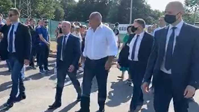 Борисов инспектира пречиствателна станция в Китен (Видео)