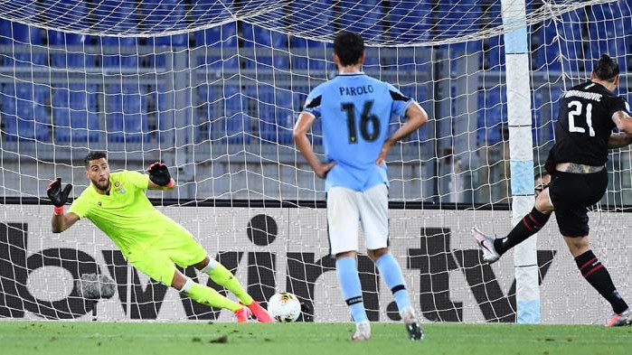 Лацио развя бялото знаме след поражение от Милан