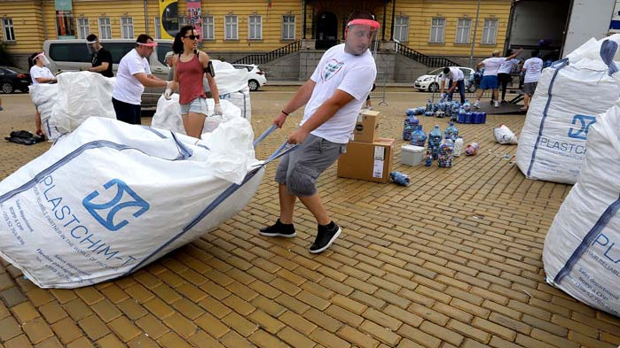 Милиони пластмасови капачки спасяват живота на новородени бебета