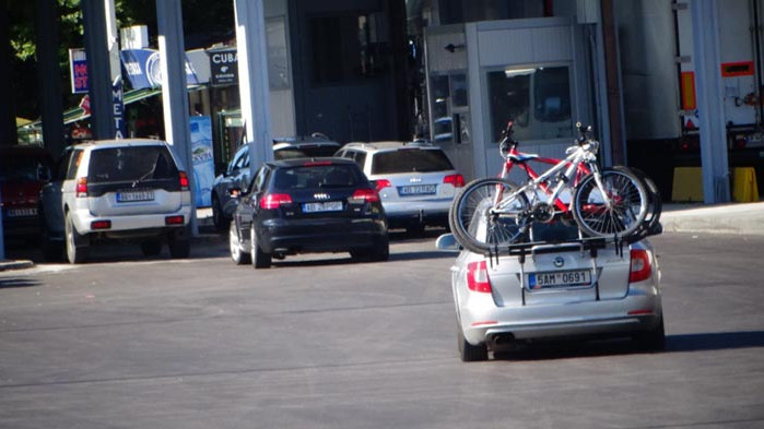 Гърция: Взрив на заболели от COVID-19 български туристи наложи новите рестрикции