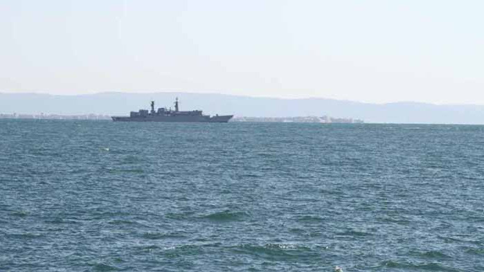 Корабите участващи в учението „БРИЗ 2020” излязоха на море