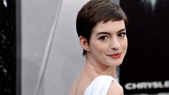 Конфликтни дами в Холивуд