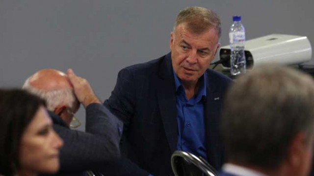 Сираков: Не ми минава през главата, че Левски ще фалира