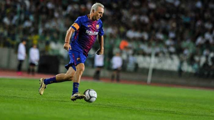 Стоичков разкритикува решението на Барса да остави Кике Сетиен