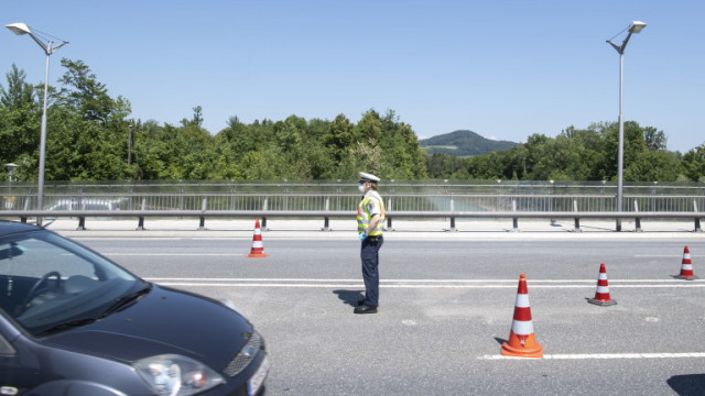 Огнище на коронавирус във ферма с български работници в Бавария