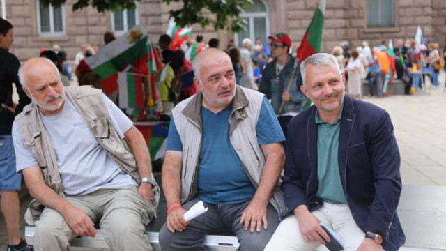 „Епицентър“: „Отровното трио“ се гласи да прави партия от протестите с лидер Хаджигенов