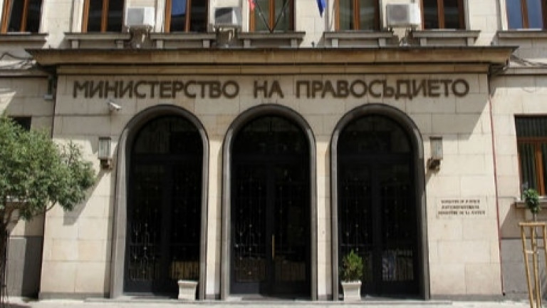 Повече права за непълнолетните нарушители на закона искат от Правосъдното