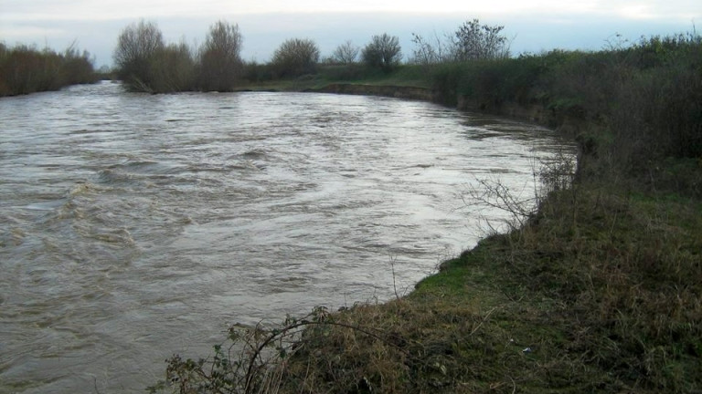 Взеха нови проби от 11 зони по поречието на Марица