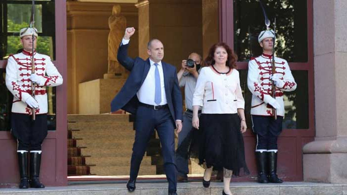 Атлантическият съвет преди половин година: Радев иска да овладее изпълнителната власт