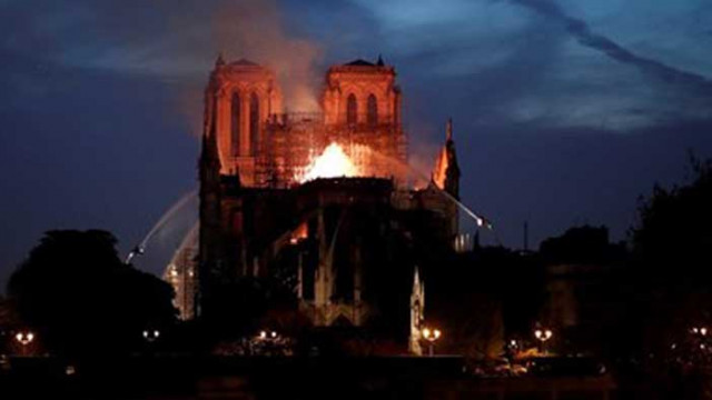 Започва почистване и реставрация на главния орган на "Нотр Дам"