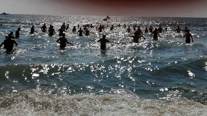 1000 х 1000  - порция лятно удоволствие за любителите на плувната магия