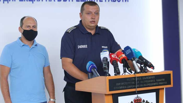 СДВР определи поведението на протестиращите снощи като провокация към полицията