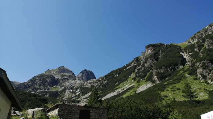 Мальовица нашепва забравена легенда за любов, саможертва и предателство