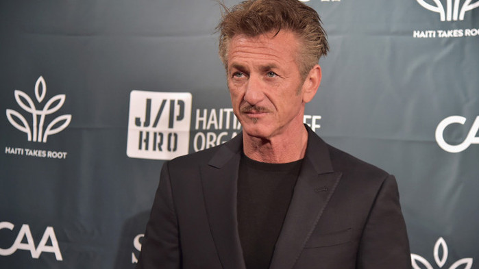 60-годишният Шон Пен се ожени за 28-годишната си приятелка