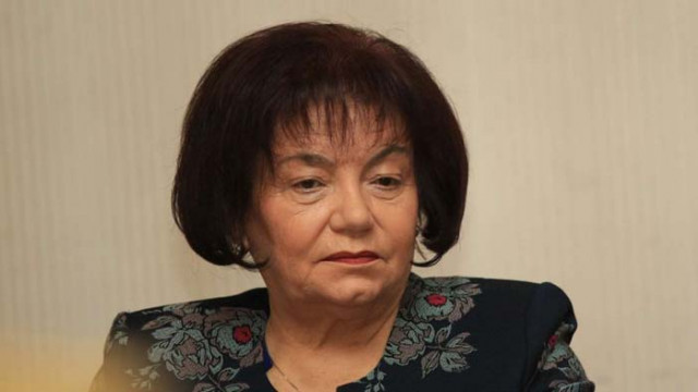 Такева: Българските учители ще бъдем потърпевши от оставката на правителството